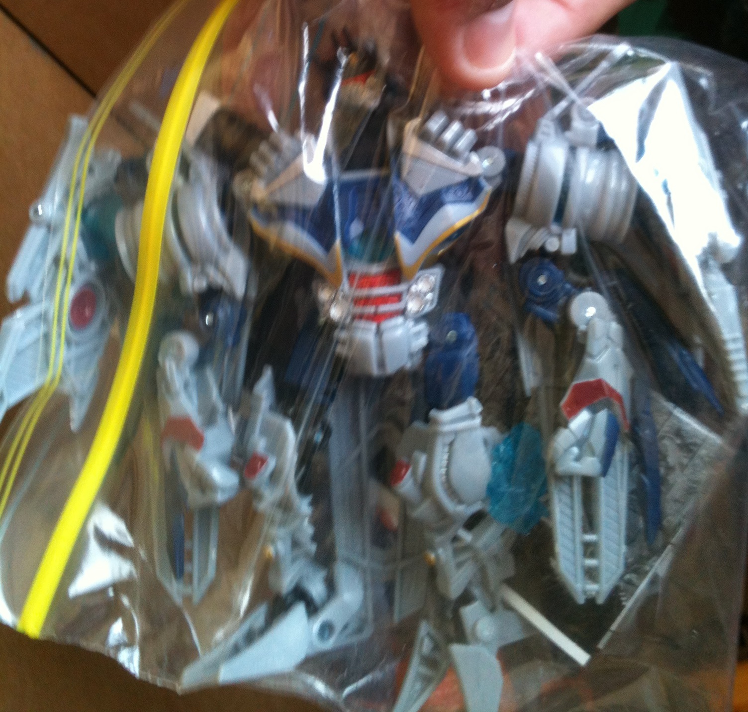 http://www.drewkremer.com/MyPictures/TradeStuff/TF-ROTF-Soundwave-01.JPG